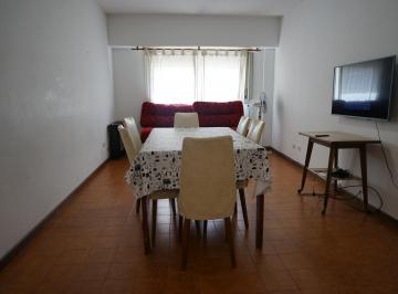 Departamento · 60m² · 3 Ambientes · Alquiler Temporada 2026 - 2027. Departamento Tres Ambientes, Zona Centro