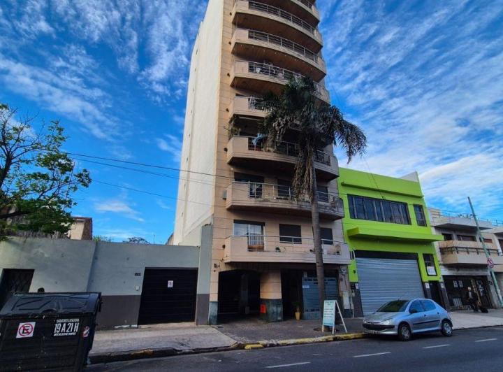 Casa · 80m² · 3 Ambientes · 1 Cochera