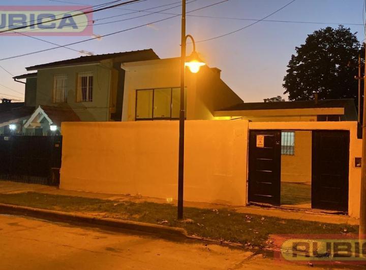 Casa · 73m² · 3 Ambientes · 2 Cocheras