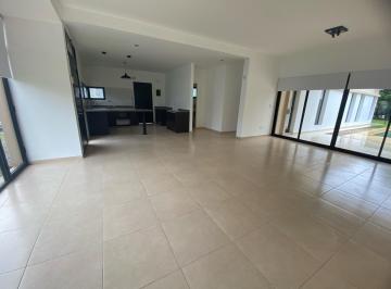 Casa · 170m² · 4 Ambientes · 2 Cocheras · Casa 5 Ambientes en Venta en Altos de Hudson II