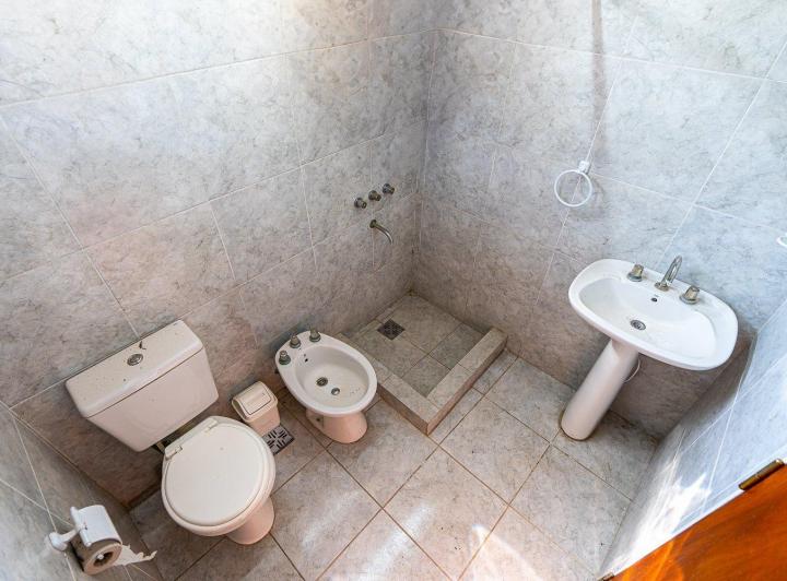 Casa · 80m² · 3 Ambientes · 1 Cochera