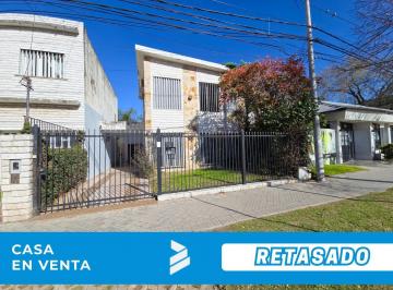 Local comercial · 153m² · 4 Ambientes · 1 Cochera · Máxima Visibilidad Para Tu Empresa: Propiedad Comercial en Venta Sobre Av Eva Perón 7785
