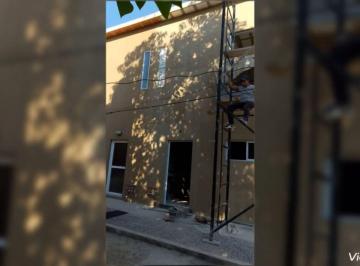 Departamento · 42m² · 2 Ambientes · Venta de Local Centrico en Beltran, 27 de Abril