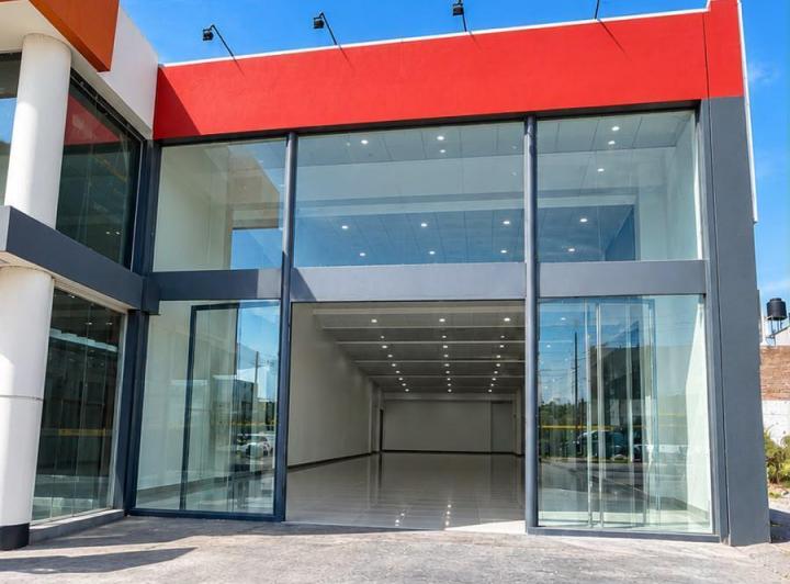 Local comercial · 300m² · 3 Ambientes