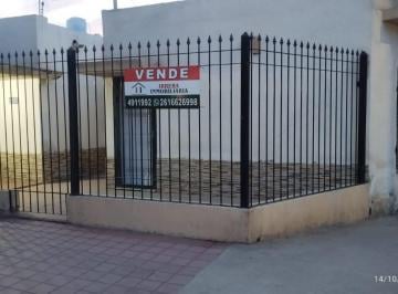 Casa de 9 ambientes, Rodeo de la Cruz · Vende Casa! Rodeo de La Cruz, Guaymallén. Mendoza