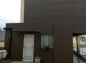 Departamento de 2 ambientes, Almirante Brown · Departamento Dos Ambientes con Cochera