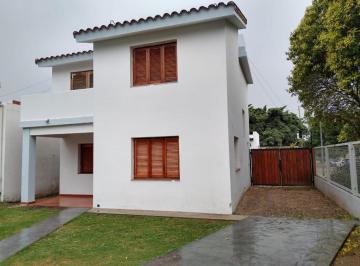 Departamento · 2 Dormitorios · Alquiler Exc. Duplex 2 Dorm. C/quincho, Poeta Lugones