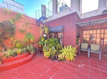 PH · 245m² · 6 Ambientes · Venta PH 6 Ambientes - 4 Dorm. - Gran Terraza con Parrilla y Balcón en Chacarita