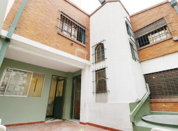 PH · 120m² · 6 Ambientes · PH de 6 Ambientes en Villa Urquiza