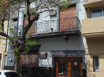Casa de 10 ambientes, Ciudad de Santa Fe · Casa en Venta - Moreno 2700