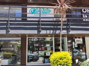 Local comercial de 3 ambientes, Pinamar · Local en Alquiler en Centro Comercial de Pinamar