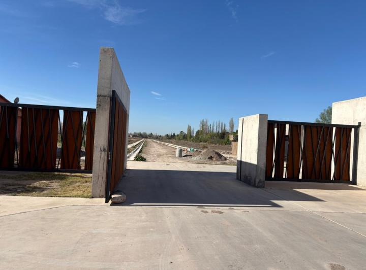 Terreno · 964m²