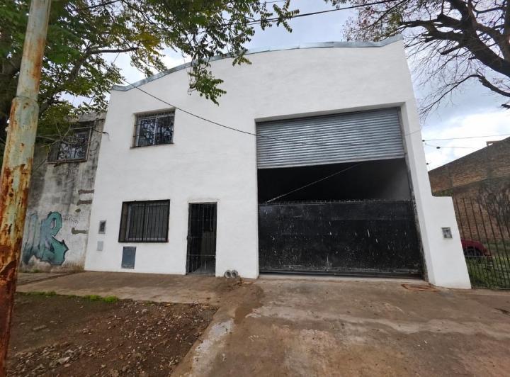 Bodega-Galpón · 350m² · 1 Ambiente