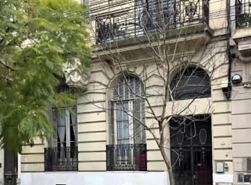 Departamento · 114m² · 4 Ambientes · Departamento Ubicado en Planta Baja Al Frente