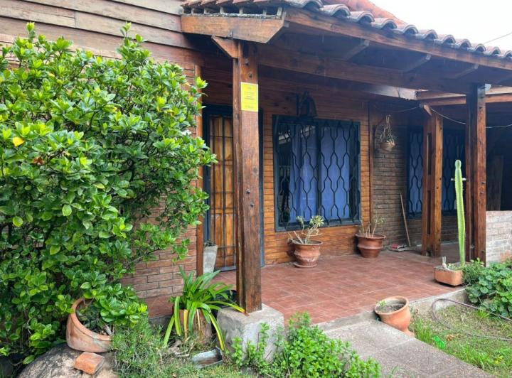 Casa · 150m² · 6 Ambientes · 1 Cochera