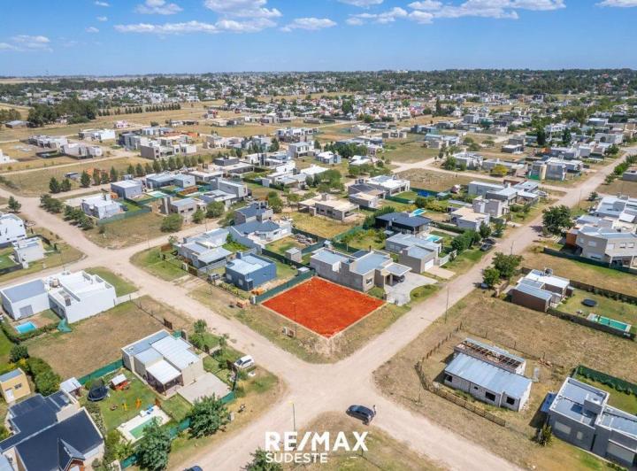 Terreno · 412m²