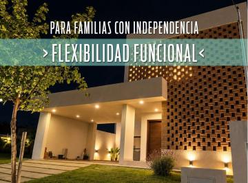 Casa de 7 ambientes, Malagueño · Vivienda con Flexibilidad Funcional - Para Familias con Independencia!