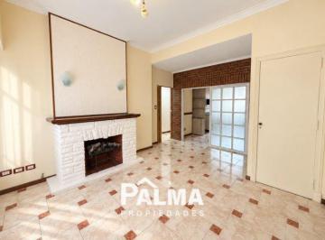 Imagen1 · PH de 3 Ambientes Al Frente con Patio - Guemes