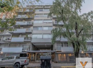 Departamento · 85m² · 3 Ambientes · Departamento en Venta - 2 Dorm. 2 Baños - 105 m - Caballito