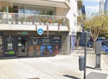Oficina comercial de 1 ambiente, Puerto Madero · Local en Esquina en Puerto Madero.