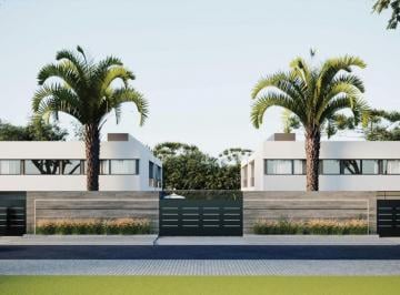 Casa · 111m² · 5 Ambientes · 2 Cocheras · Dúplex de 3 Dorm en Venta, en Construcción - Complejo Cerrado con Amenities - 29 475 y 476 |city Bell