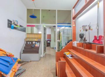 Local comercial · 58m² · Venta Local Comercial a La Calle en Balvanera