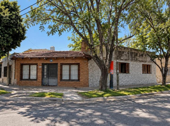Casa · 105m² · 5 Ambientes