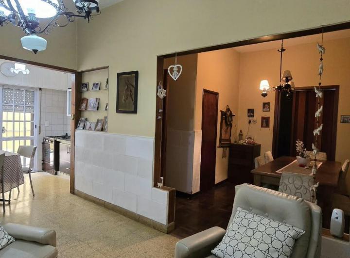 PH · 3 Ambientes · 1 Cochera