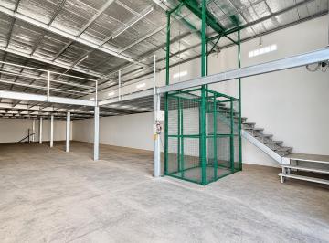 Local comercial · 800m² · 3 Ambientes · 3 Cocheras · Excelente Galpón con Oficina - Villa Carlos Paz - Los Condores 400