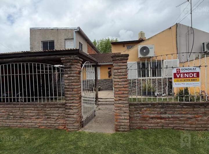 Casa · 250m² · 4 Ambientes