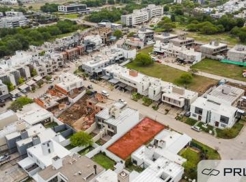 Terreno , Córdoba · Lote - 360 m² - Costas de Manantiales