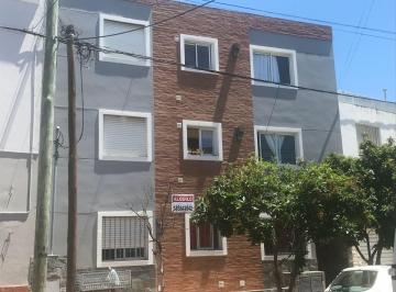 Departamento de 4 ambientes, Córdoba · 2 Dorm. Juniors. Bajas Expensas!