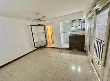 Departamento de 1 ambiente, Villa Crespo · Funcional Monoamb Sobre Av Juan B Justo