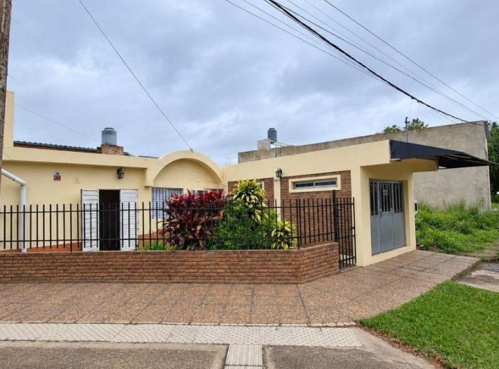 Casa · 125m² · 4 Ambientes · 1 Cochera