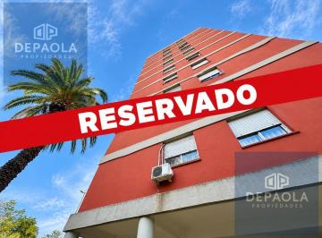 Departamento · 62m² · 3 Ambientes · 1 Cochera · Alquiler Departamento Refaccionado 4 Ambientes con Cochera
