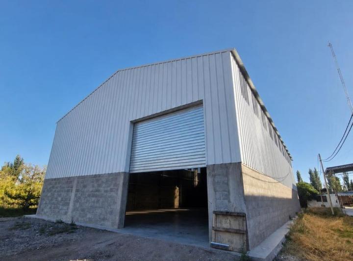 Bodega-Galpón · 320m²