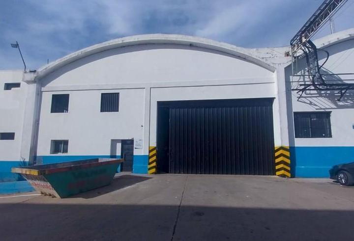 Depósito · 3000m²