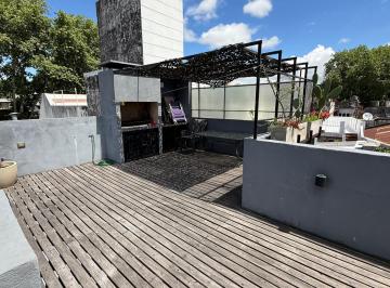 PH · 67m² · 4 Ambientes · Venta | PH 2 Habitaciones + Comodín y Terraza en Pichincha