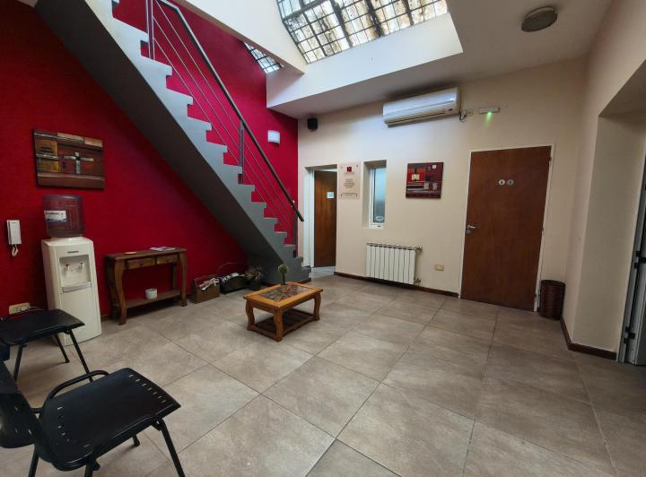 Edificio · 171m²