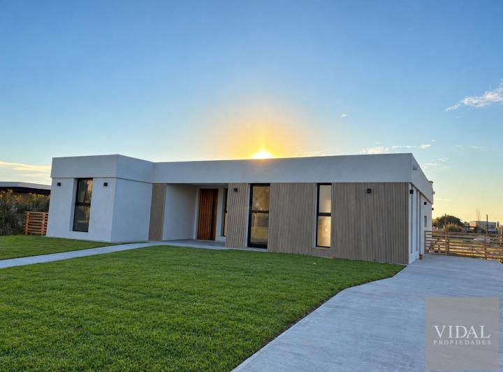 Casa · 150m² · 5 Ambientes