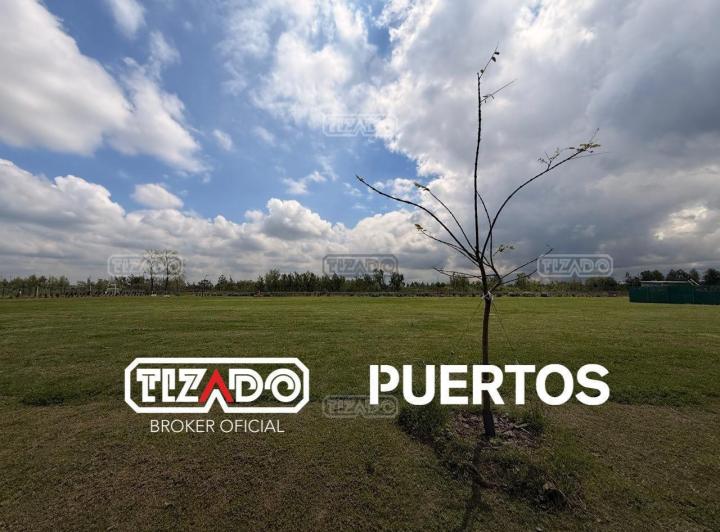 Terreno · 696m²