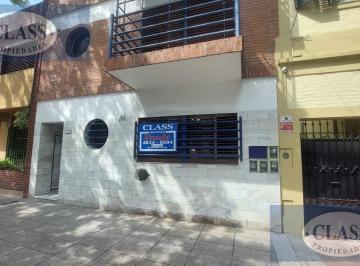 PH · 78m² · 4 Ambientes · PH 3 Ambientes con Patio y Parrilla Depatamento 2 Amb. Al Fondo en Venta en Boedo ¡Sin Expensas!