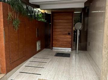 Departamento de 3 ambientes, Belgrano · Dpto 3 Ambientes - Apto Prof o Viv - 2 Patios Propios - a Reciclar - Coc/sep - Bño Comp. Exce Ubic