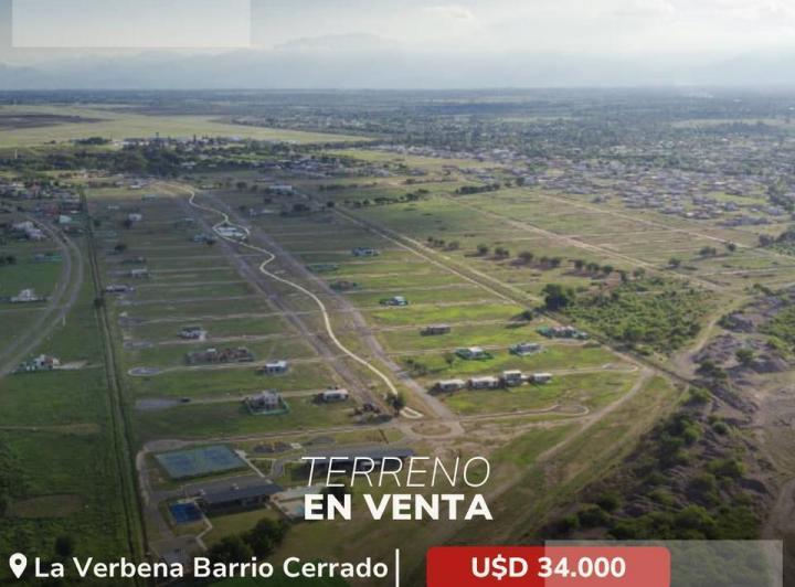 Terreno · 717m²