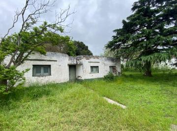 Casa · 50m² · 3 Ambientes · En Venta Casa Reciclar con Lote 1000 m² Pueblo Muñoz