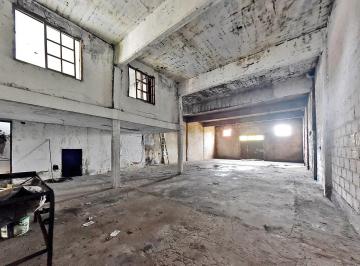 Bodega-Galpón · 207m² · 1 Ambiente · Venta Galpón en Villa Bosch