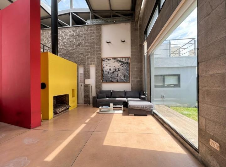 Casa · 170m² · 5 Ambientes · 2 Cocheras