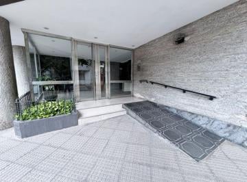 Departamento de 2 ambientes, Caballito · Excelente 2 Ambientes en Caballito! Patio. Lavadero. Remodelado. Excelente Ubicación!