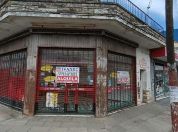 Local comercial · 120m² · Excelente Local Sobre Ruta 197!