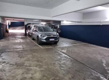Garage , Belgrano · Excelente Cochera Fija y Cubierta